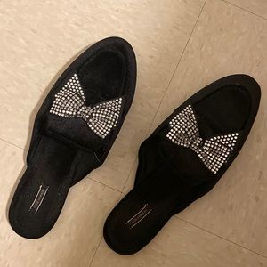 Victoria’s Secret slipper SZ M